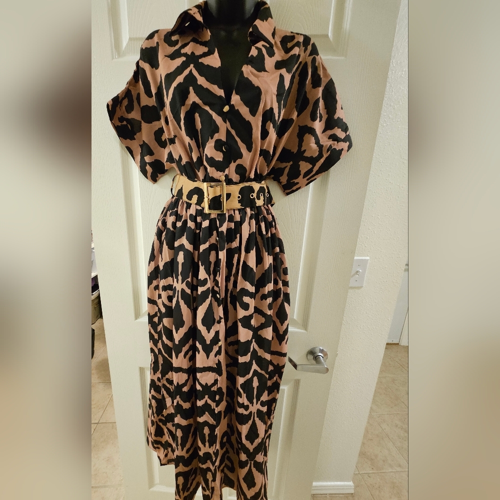 Fashion Nova Printed Belted Midi Dress